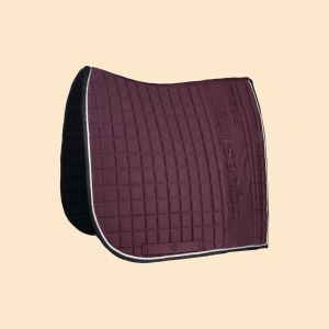 Horka Equestrian pro embossed zadeldek DR Wine