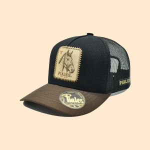 Piales Cap Horse Patch Black new
