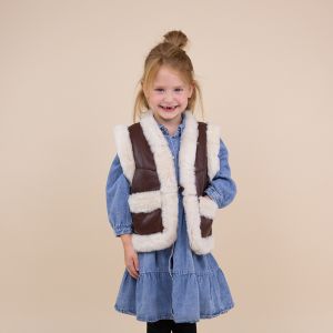 Kids waistcoat Aylin ster bruin model voorkant