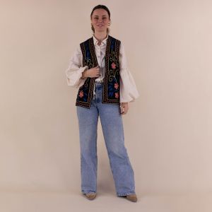 Moonrise Afghan velvet gilet Darya floral voor