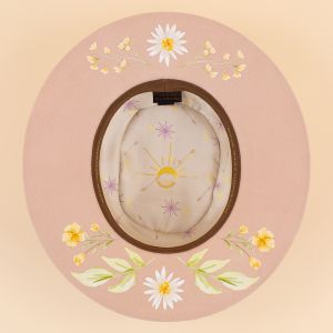 Moonrise custom hoed Yellow Daisy